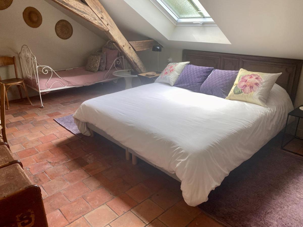 Bed and Breakfast La Gironnerie à Loche-sur-Indrois Extérieur photo