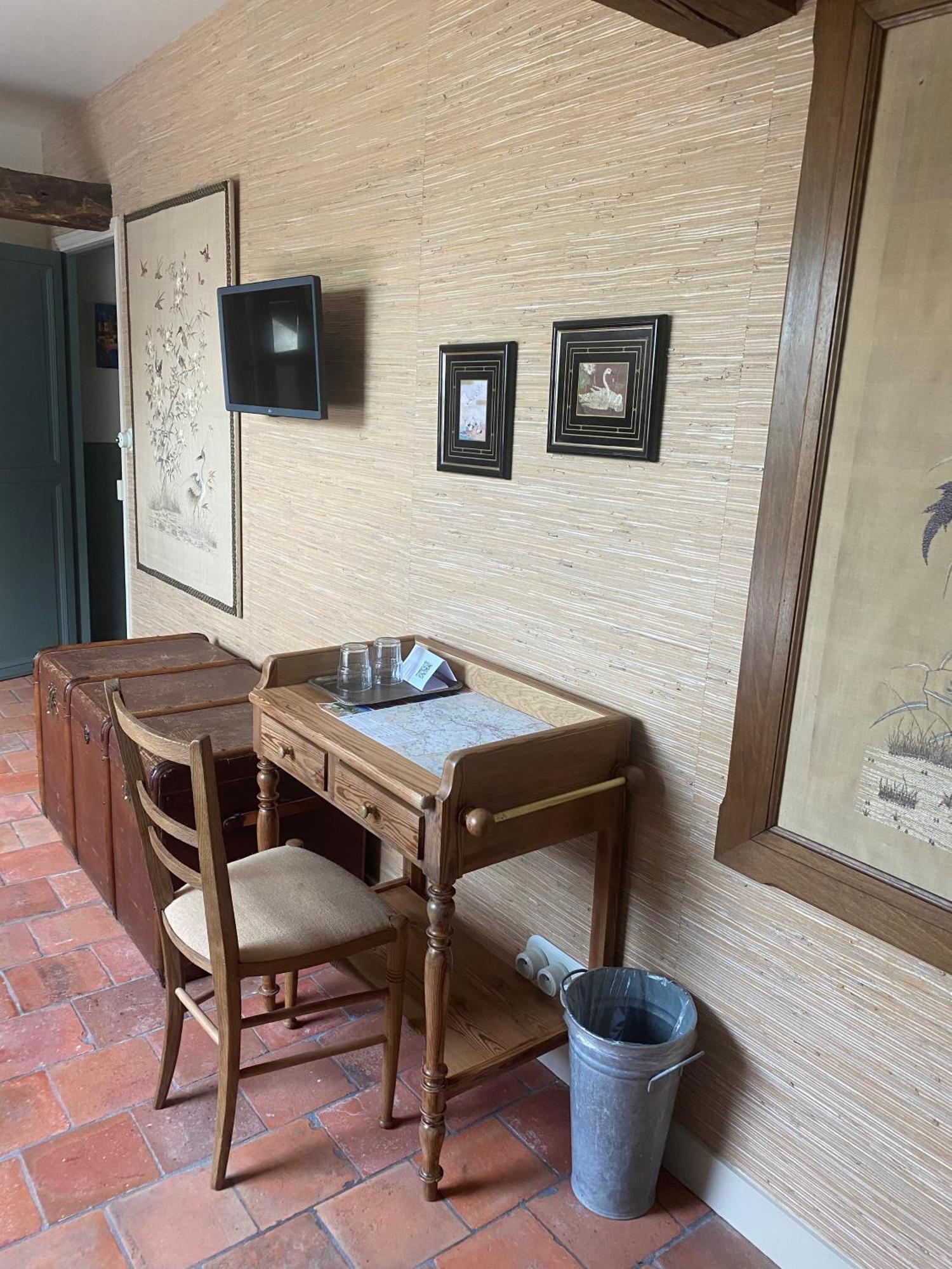 Bed and Breakfast La Gironnerie à Loche-sur-Indrois Extérieur photo